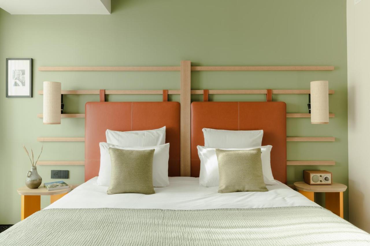 Hotel Parc Du Landreau 莱塞比耶 外观 照片